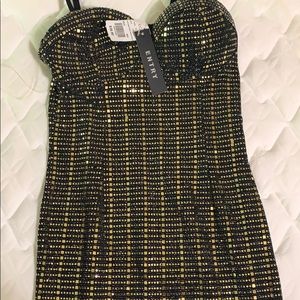 Red carpet ready sequin bodycon gold